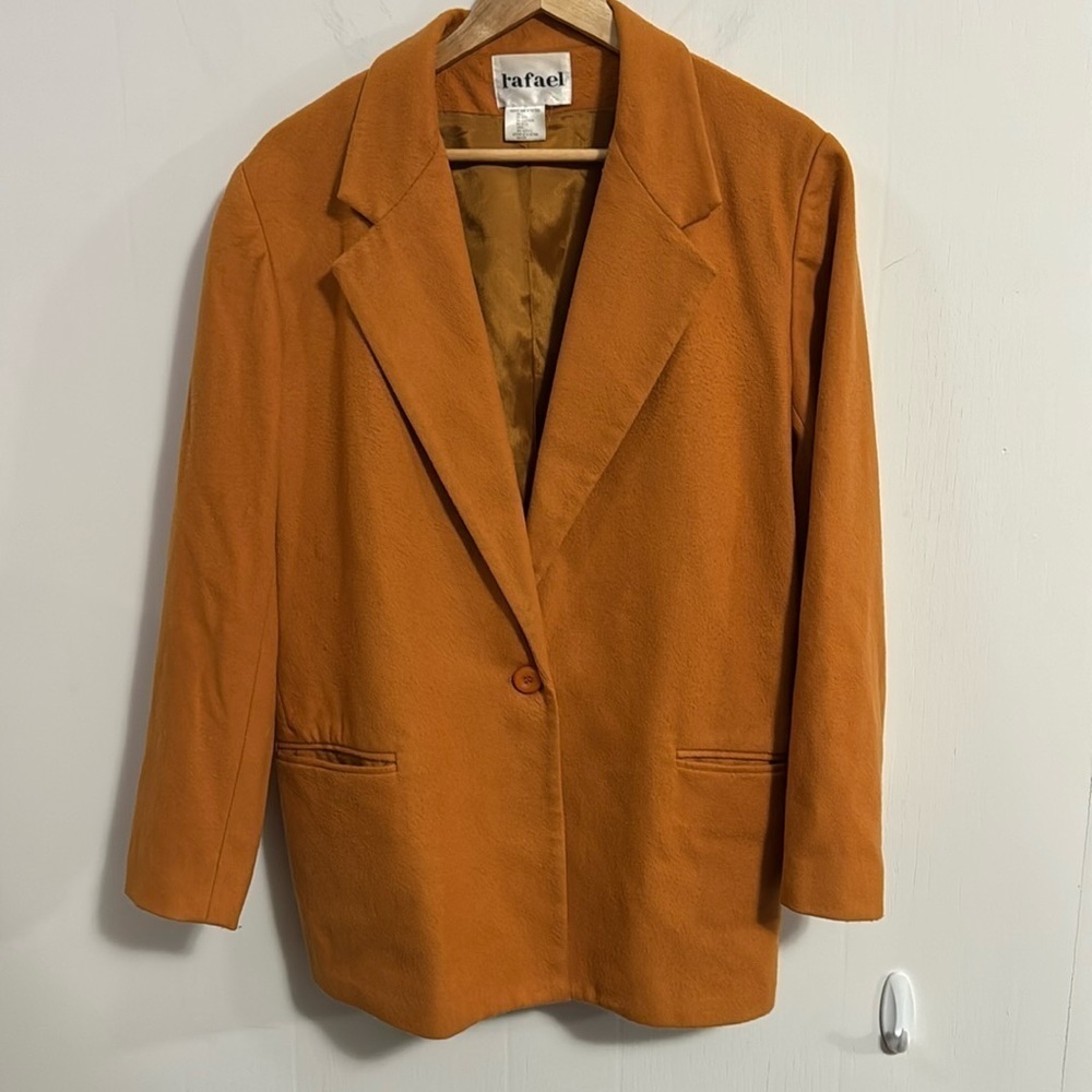 Rafael Cashmere blend lined Women’s one button blazer Size L spot on shoulder